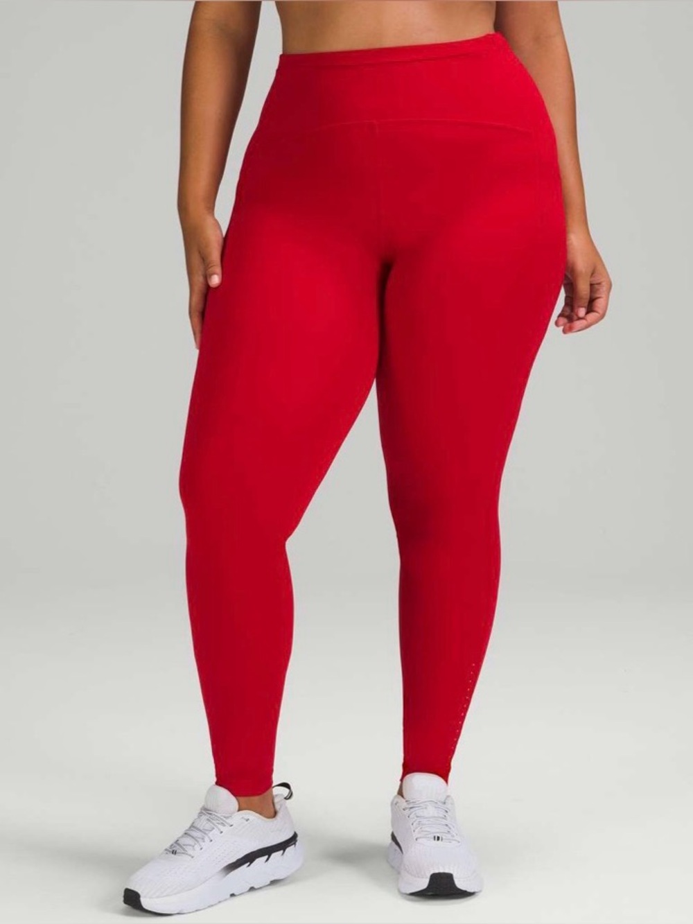 Lululemon Swift Speed High-Rise Tight 28"
Dark Red Size 20